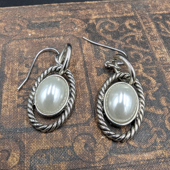 Silver Pearl Dangle Earrings - Picture 2 of 3